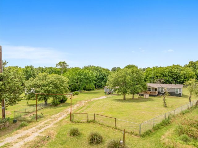 514 Blue Sky Court, Springtown, TX 76082