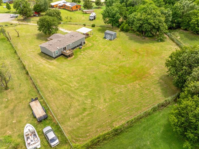 514 Blue Sky Court, Springtown, TX 76082
