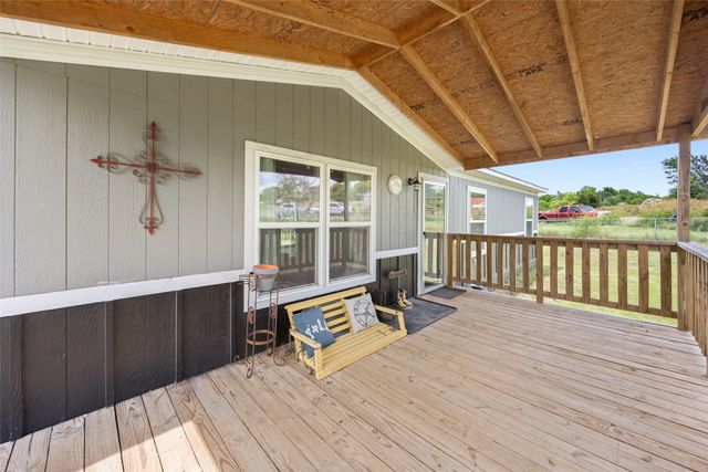 514 Blue Sky Court, Springtown, TX 76082