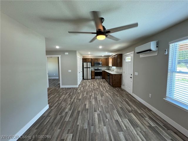 1677 S 1st Street, Westville, OK 74965