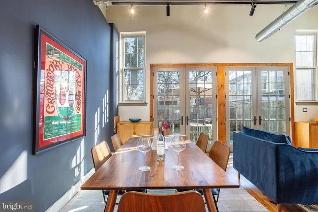 227 GRAPE ST, Philadelphia, PA 19128