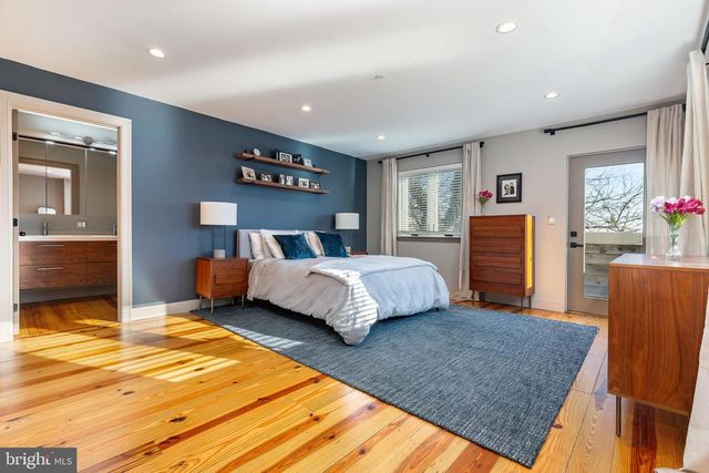 227 GRAPE ST, Philadelphia, PA 19128