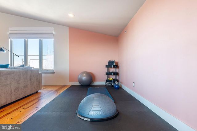 227 GRAPE ST, Philadelphia, PA 19128