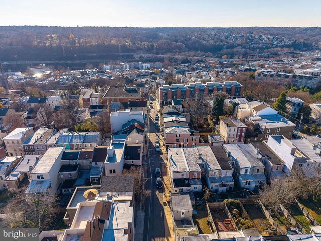 227 GRAPE ST, Philadelphia, PA 19128