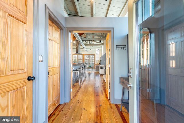 227 GRAPE ST, Philadelphia, PA 19128