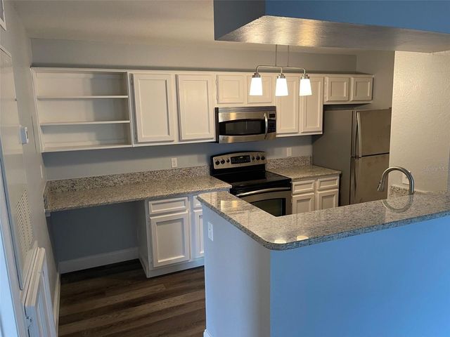 5500 DEVONBRIAR WAY 212, Orlando, FL 32822