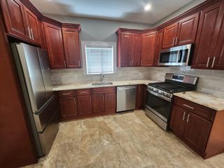 26 Fessenden St 2, Boston, MA 02126