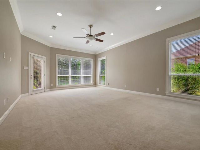 300 Spring Creek Drive, Nacogdoches, TX 75965