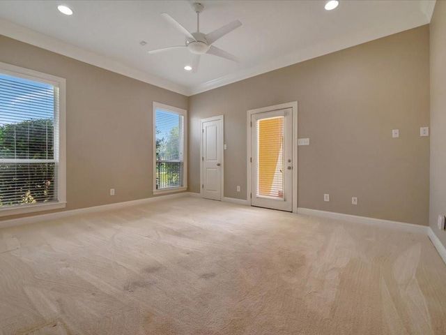 300 Spring Creek Drive, Nacogdoches, TX 75965