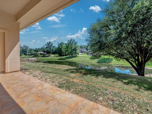 300 Spring Creek Drive, Nacogdoches, TX 75965