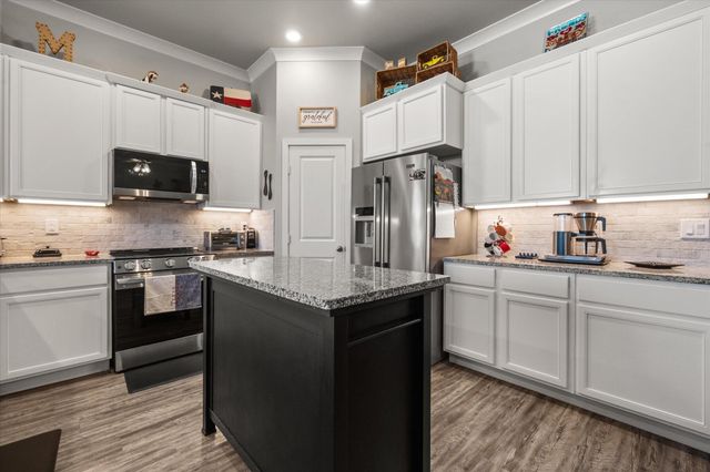 2010 142nd Street, Lubbock, TX 79423