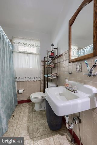 1646 WHITE OAK RD, Strasburg, PA 17579
