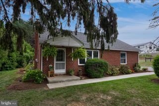 1646 WHITE OAK RD, Strasburg, PA 17579