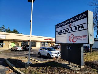 410 W Higgins Road 414, Schaumburg, IL 60195