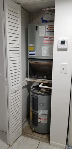 14201 N Kendall Dr 212-D, Miami, FL 33186