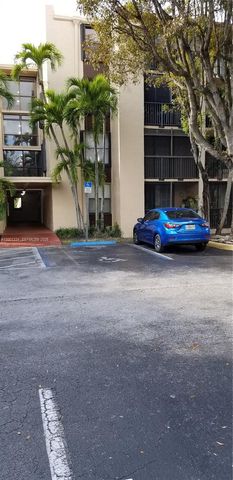 14201 N Kendall Dr 212-D, Miami, FL 33186