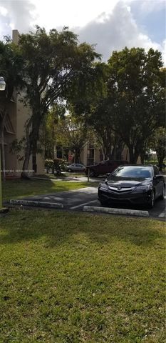 14201 N Kendall Dr 212-D, Miami, FL 33186