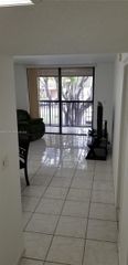 14201 N Kendall Dr 212-D, Miami, FL 33186