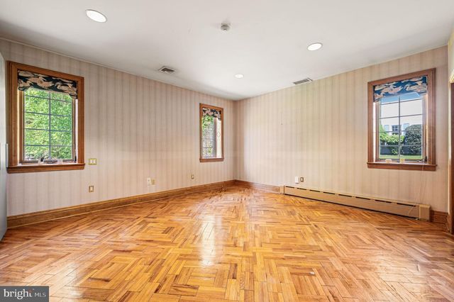 343 WYNDMOOR LN, Huntingdon Valley, PA 19006