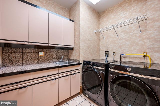 343 WYNDMOOR LN, Huntingdon Valley, PA 19006