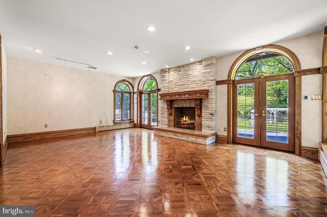 343 WYNDMOOR LN, Huntingdon Valley, PA 19006
