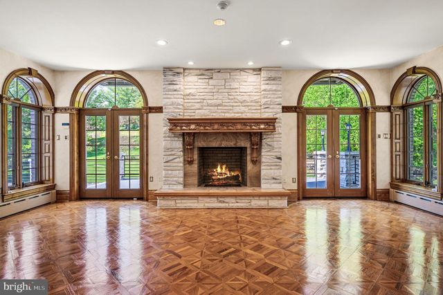 343 WYNDMOOR LN, Huntingdon Valley, PA 19006