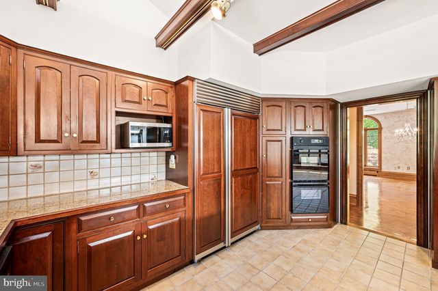 343 WYNDMOOR LN, Huntingdon Valley, PA 19006