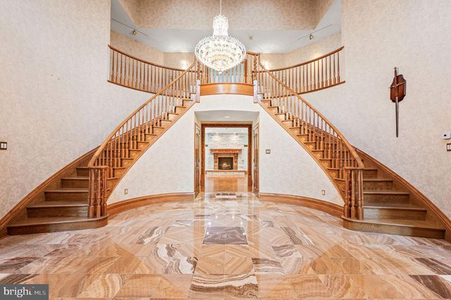 343 WYNDMOOR LN, Huntingdon Valley, PA 19006