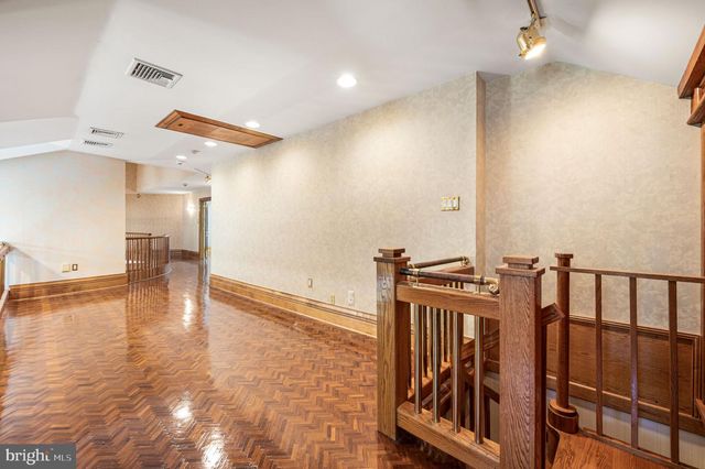 343 WYNDMOOR LN, Huntingdon Valley, PA 19006