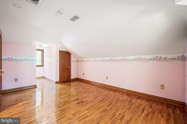 343 WYNDMOOR LN, Huntingdon Valley, PA 19006