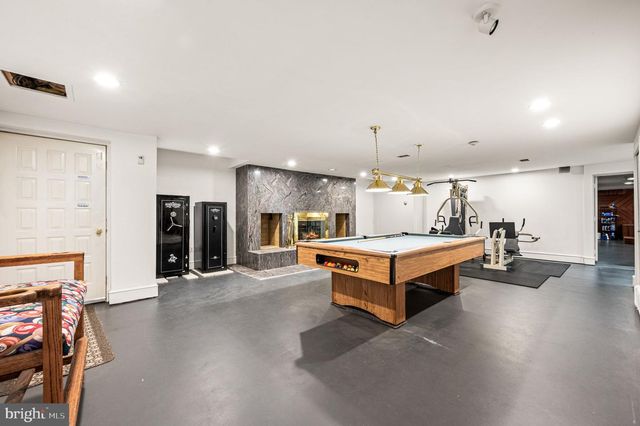343 WYNDMOOR LN, Huntingdon Valley, PA 19006