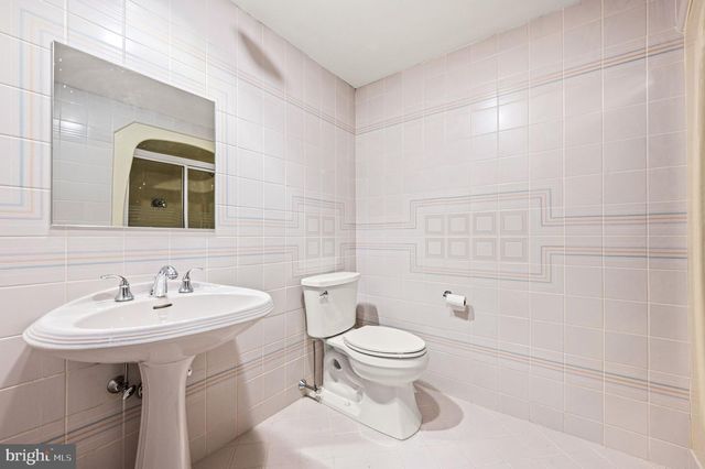 343 WYNDMOOR LN, Huntingdon Valley, PA 19006