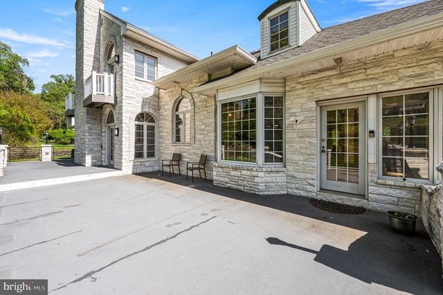 343 WYNDMOOR LN, Huntingdon Valley, PA 19006