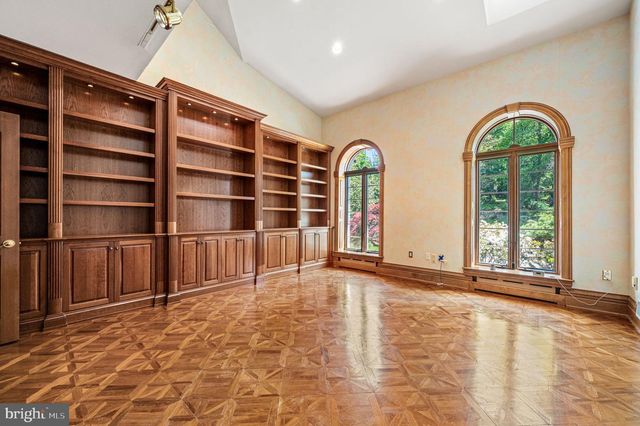 343 WYNDMOOR LN, Huntingdon Valley, PA 19006