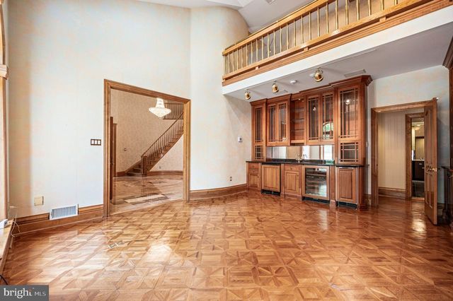 343 WYNDMOOR LN, Huntingdon Valley, PA 19006