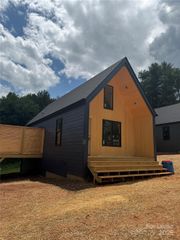 798 Country Club Drive, Waynesville, NC 28786