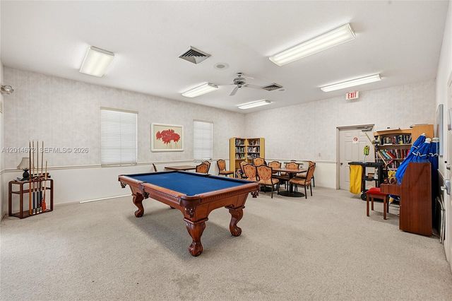 3640 Whitehall Drive 406, West Palm Beach, FL 33401