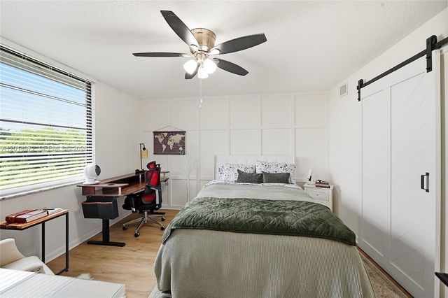 3640 Whitehall Drive 406, West Palm Beach, FL 33401