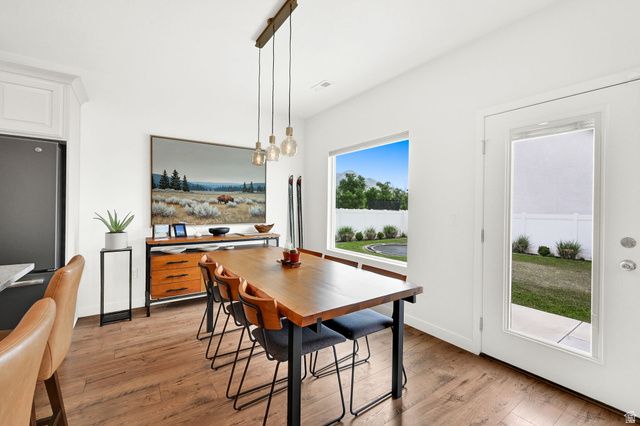 6748 S HARVEST PARK LN, South Weber, UT 84405