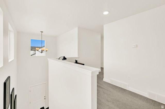 6748 S HARVEST PARK LN, South Weber, UT 84405