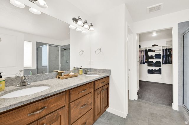 6748 S HARVEST PARK LN, South Weber, UT 84405
