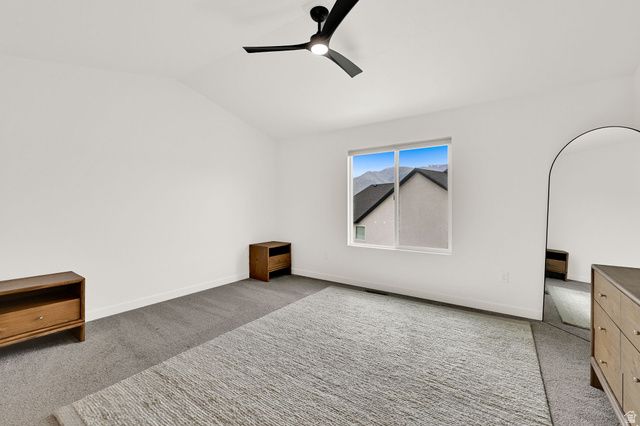 6748 S HARVEST PARK LN, South Weber, UT 84405