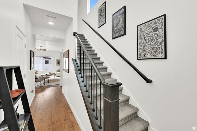 6748 S HARVEST PARK LN, South Weber, UT 84405