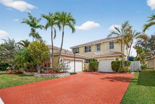 1561 SW 187th Ave, Pembroke Pines, FL 33029