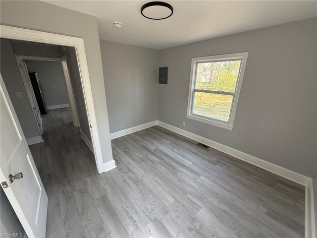 2219 OBrien Street, Greensboro, NC 27404