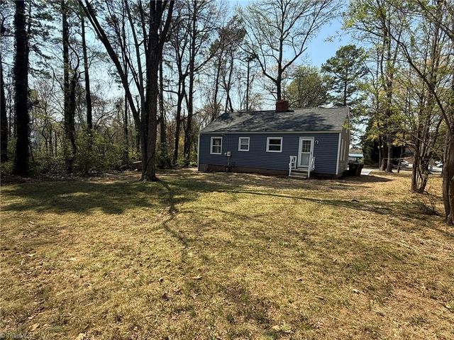 2219 OBrien Street, Greensboro, NC 27404