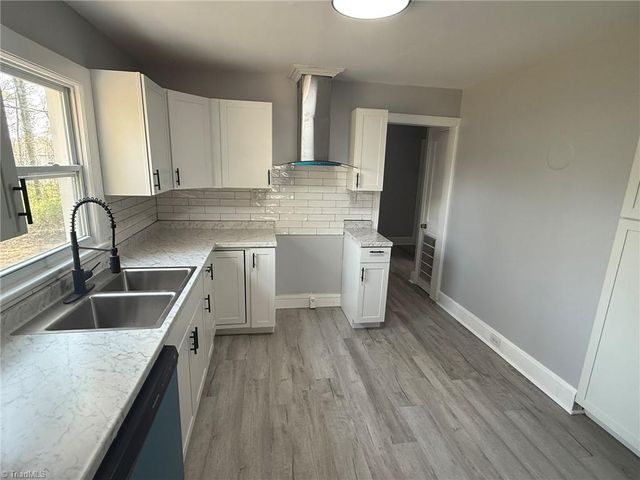 2219 OBrien Street, Greensboro, NC 27404