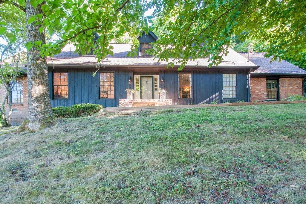 5117 Dorchester Cir, Brentwood, TN 37027
