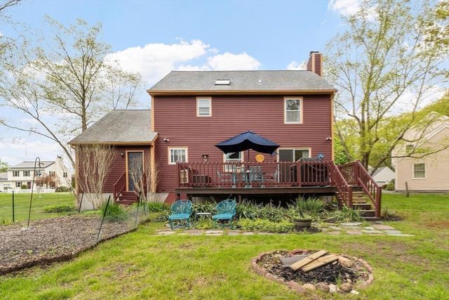 14 Oriole Circle, Shrewsbury, MA 01545