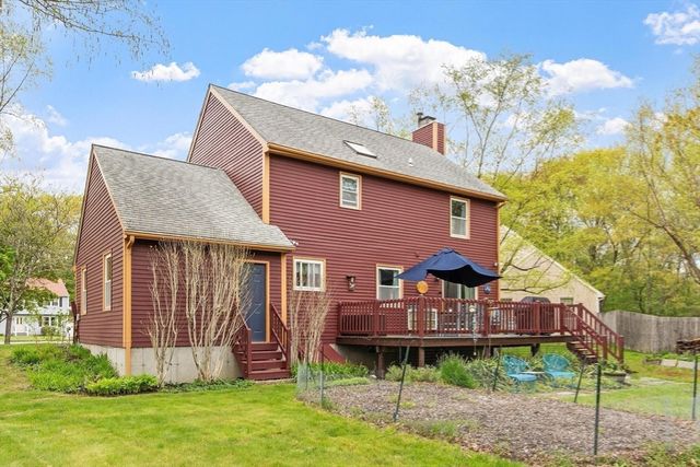 14 Oriole Circle, Shrewsbury, MA 01545